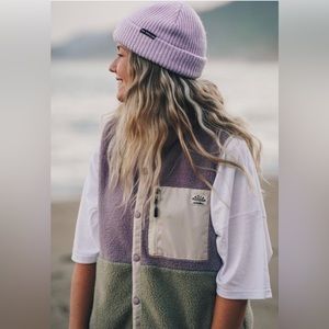 Notice The Reckless Riptide Vest Green and Lilac Size Large